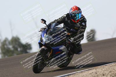 media/Nov-02-2025-Lets Ride (Sun) [[f7a3caa734]]/B Group/1120am (Turn 2 Inside)/